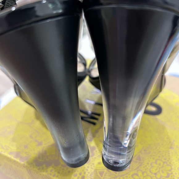 💰SALE💰 MIX NO. 6 • Black & Clear & Smoke Wedge Sandal • sz 7/ 37 - Picture 5 of 7